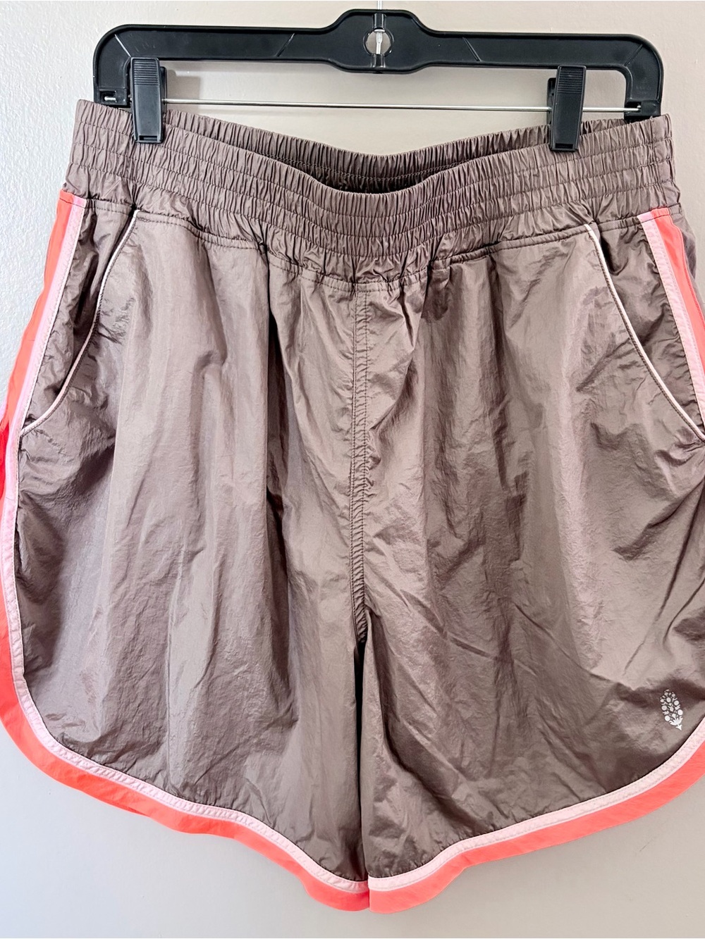 Free People FP Movement Way Home Shorts Size Large Taupe Coral